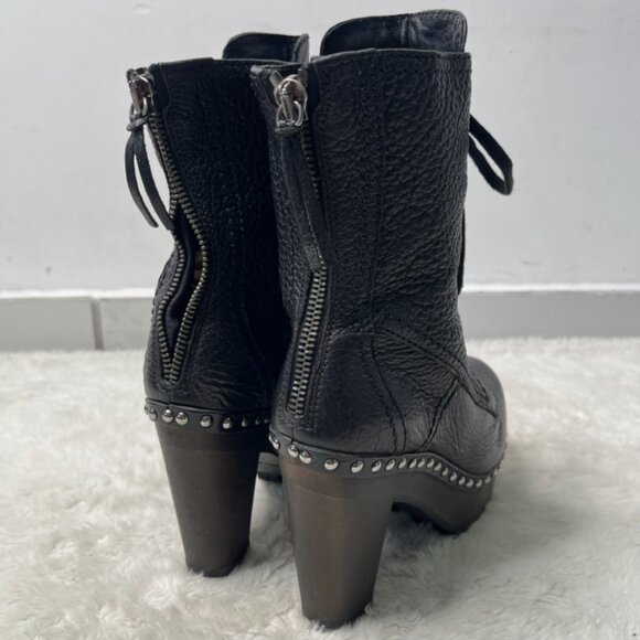 Miu Miu Women's Black Leather Heeled Lace Up Wooden Boots Size 40 - Picture 3 of 16